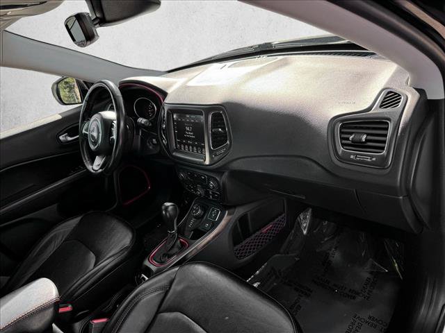 Used 2019 Jeep Compass Trailhawk w/ Leather Interior Group AWD/4WD image 20