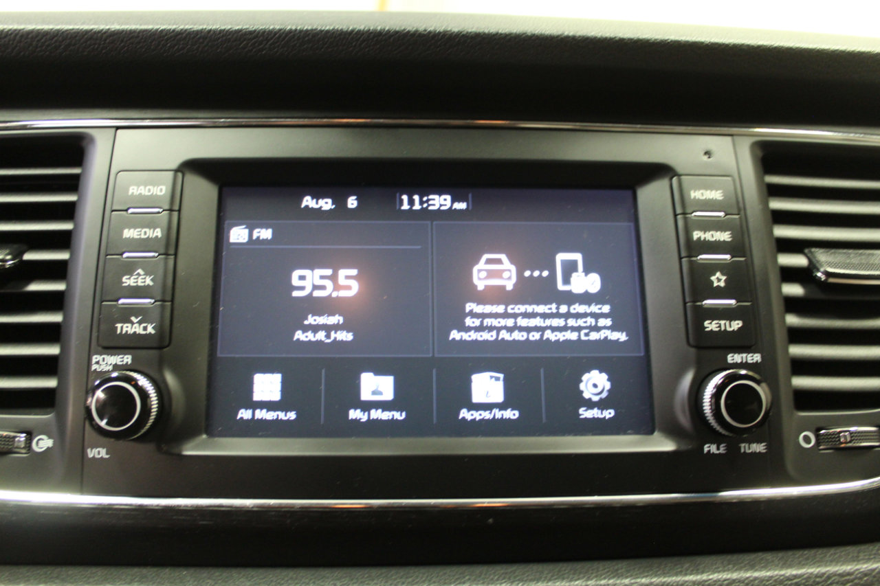 Used 2019 Kia Sedona LX image 12