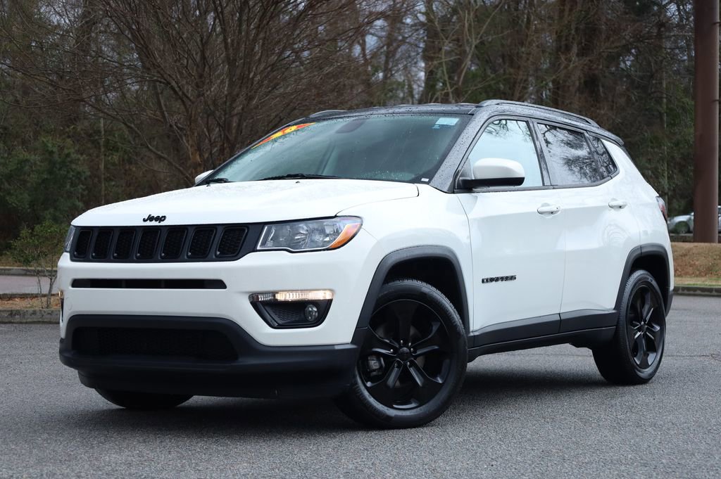 Used 2020 Jeep Compass Latitude FWD image 1