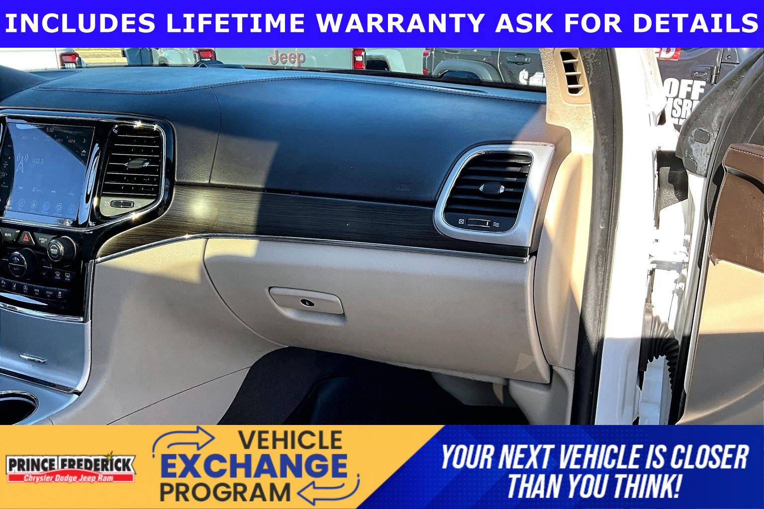Used 2020 Jeep Grand Cherokee Summit w/ Platinum Series Group AWD/4WD image 13