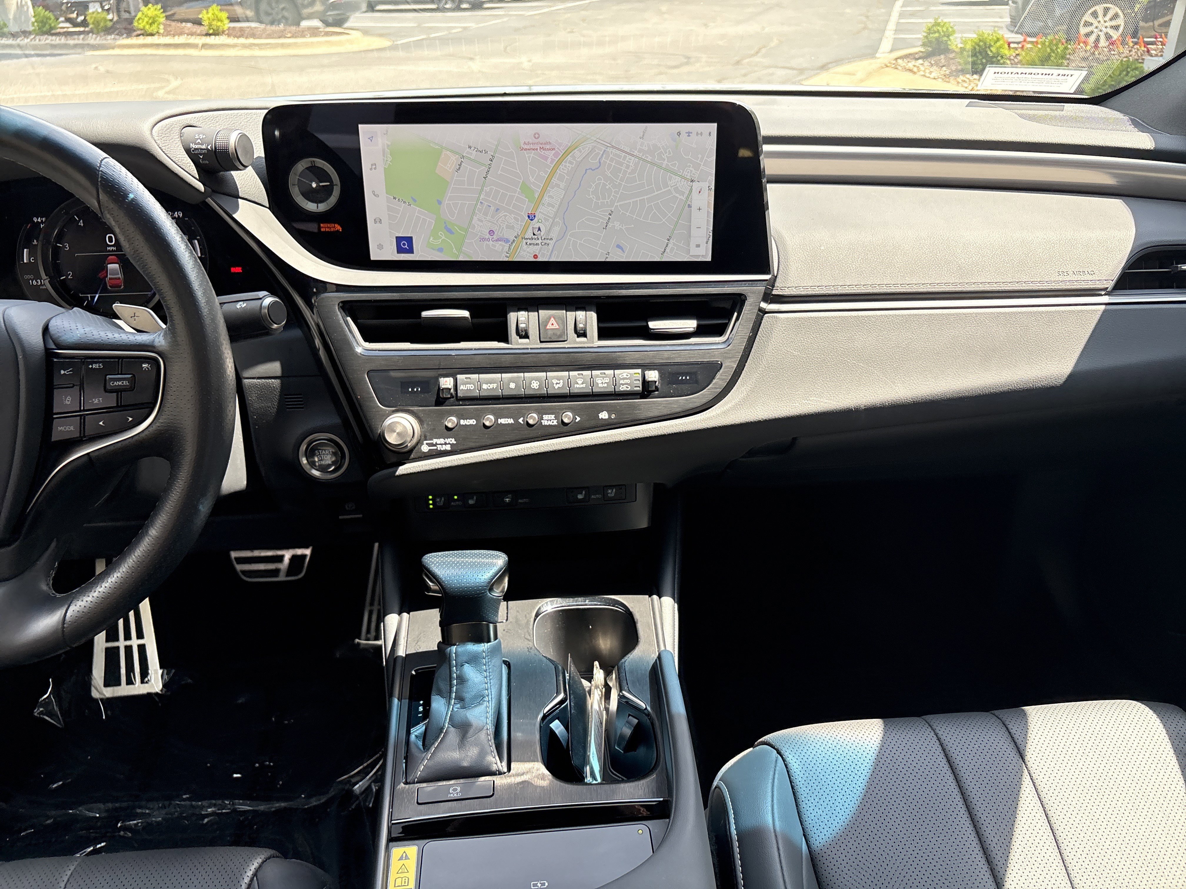 Used 2025 Lexus ES 350 F Sport FWD image 30