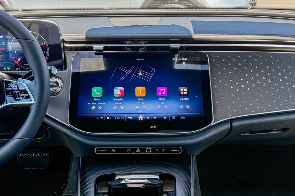 New 2026 Mercedes-Benz E 450 4MATIC Sedan image 12