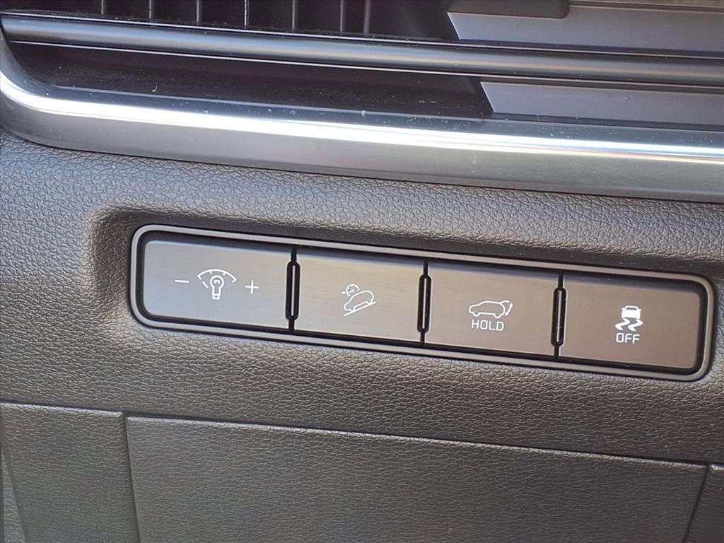 Used 2023 Kia Telluride SX image 17