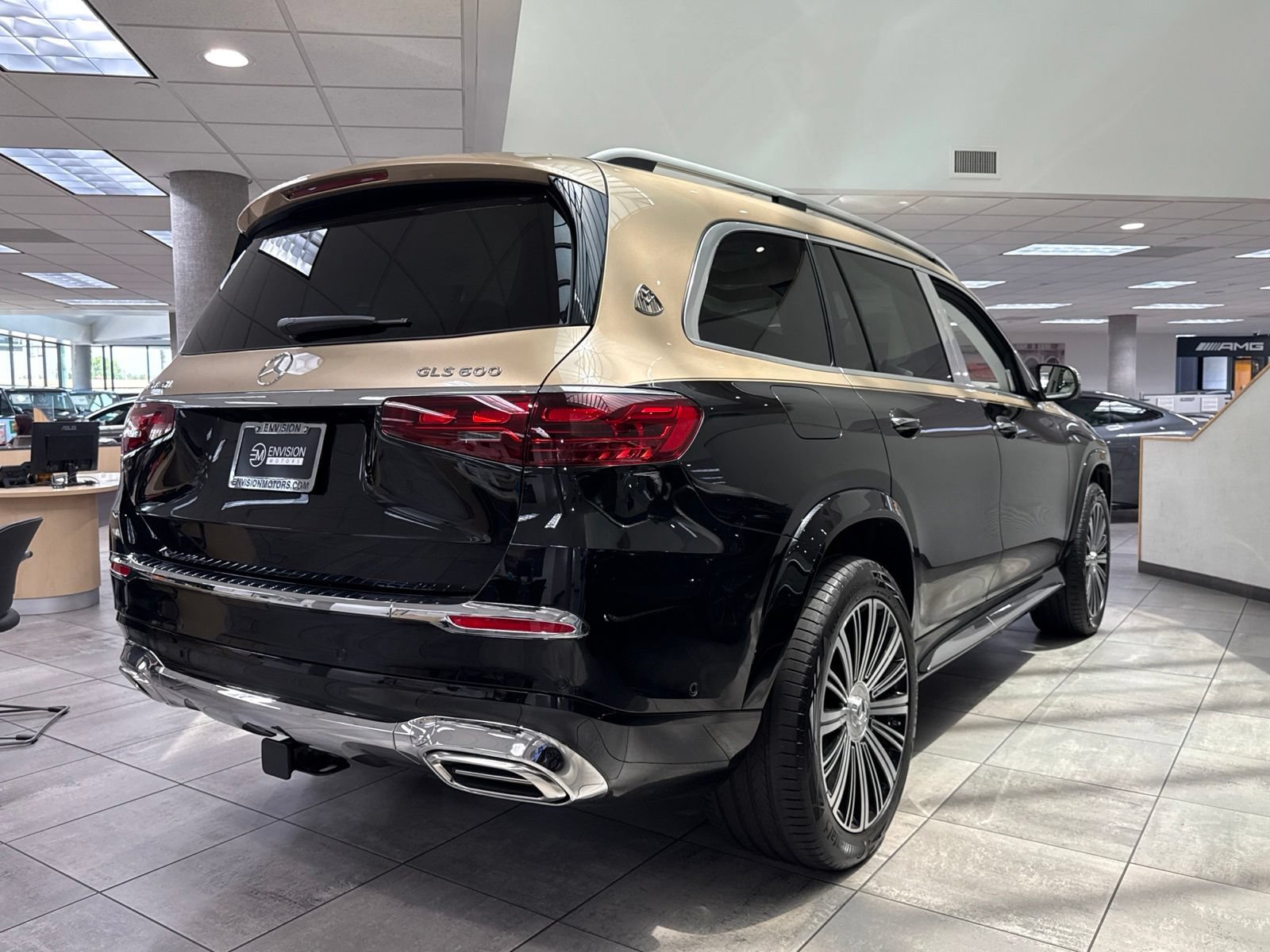 New 2026 Mercedes-Benz Maybach GLS 600 4MATIC image 8