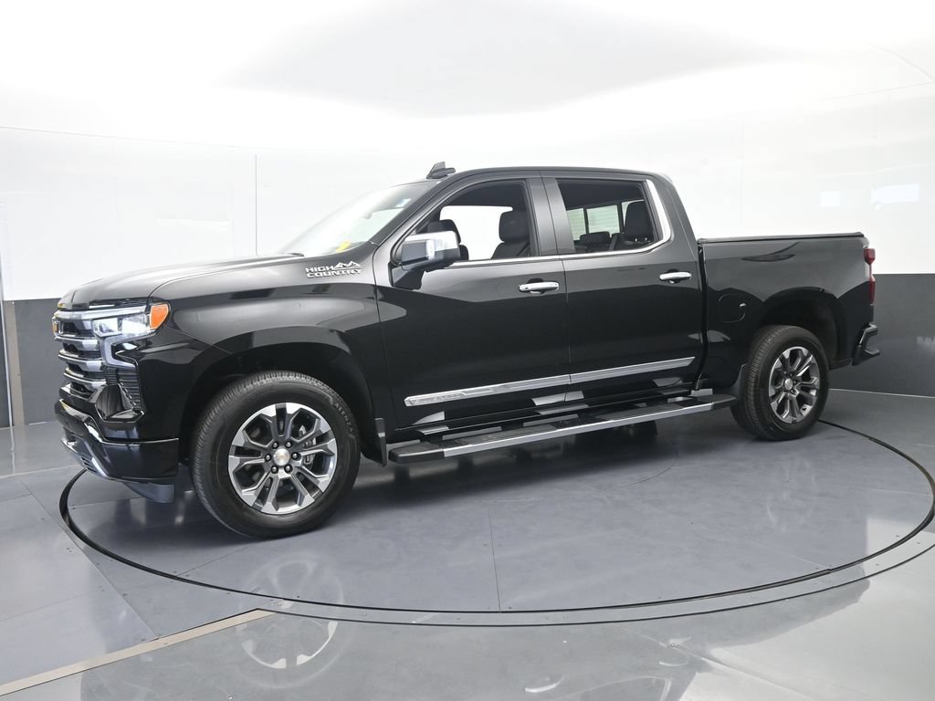 Used 2026 Chevrolet Silverado 1500 High Country RWD image 2