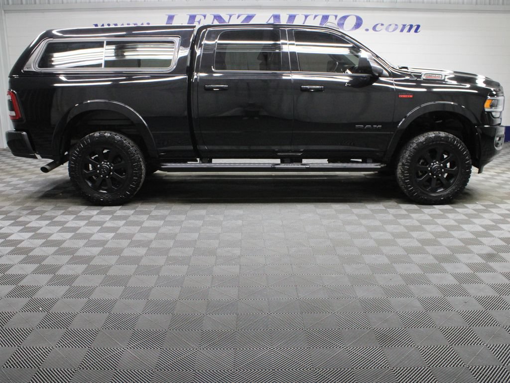 Used 2022 RAM 2500 Laramie AWD/4WD image 2