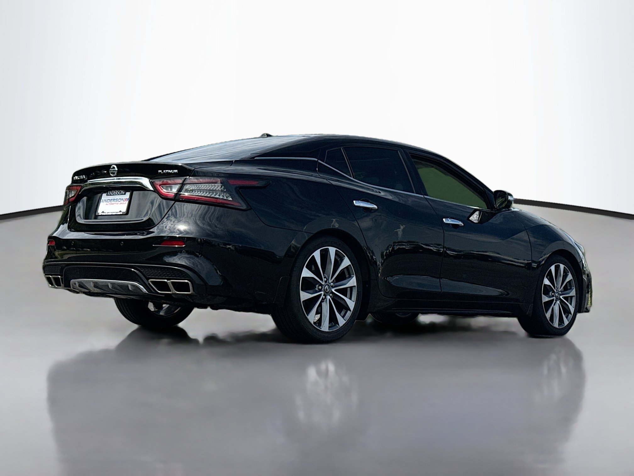 Used 2021 Nissan Maxima Platinum w/ Sport Mat Group FWD image 2