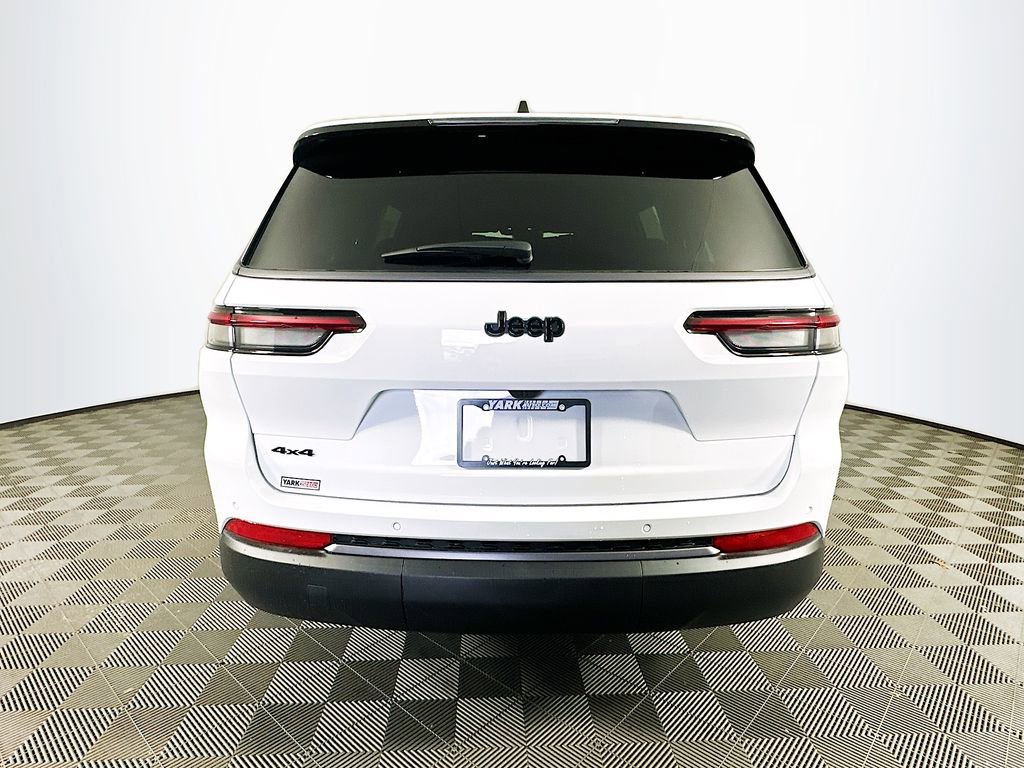New 2026 Jeep Grand Cherokee L 4WD image 8