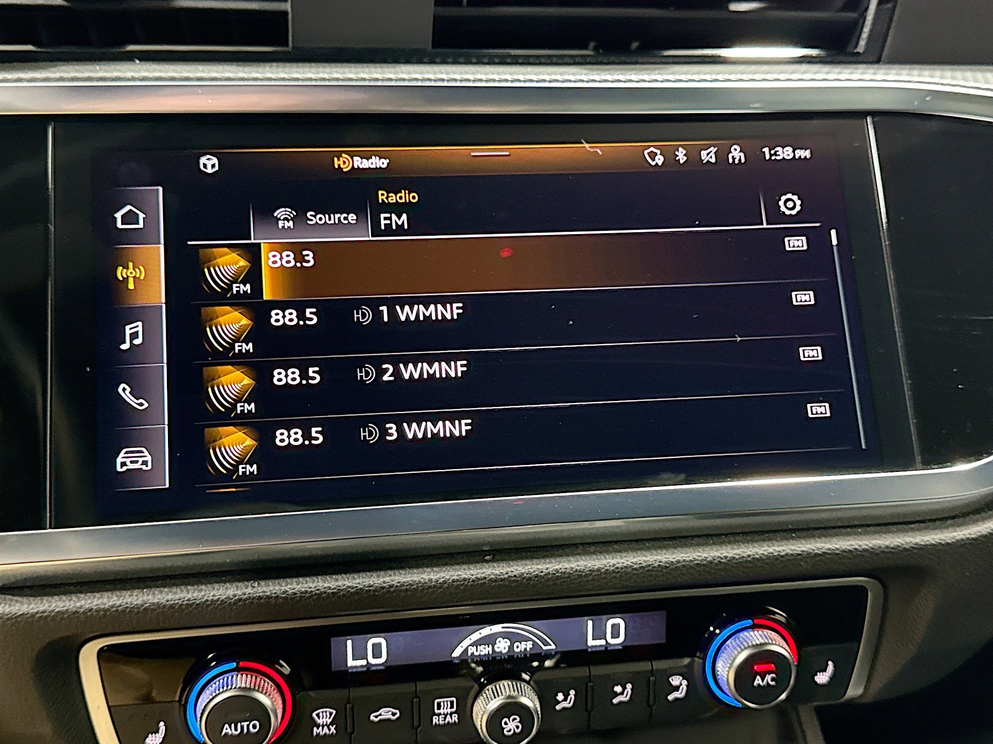 Used 2024 Audi Q3 2.0T Premium Plus image 31