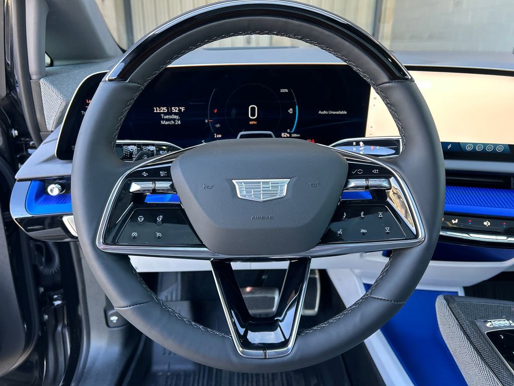 New 2026 Cadillac Optiq Sport 2 image 19