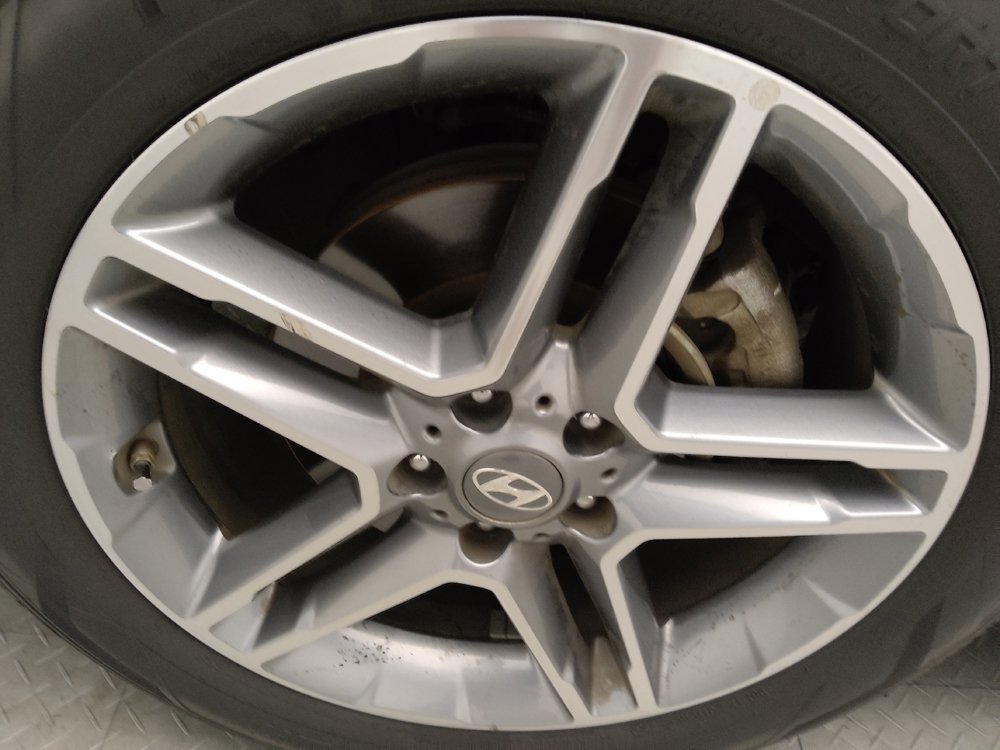Used 2018 Hyundai Santa Fe Limited FWD image 31