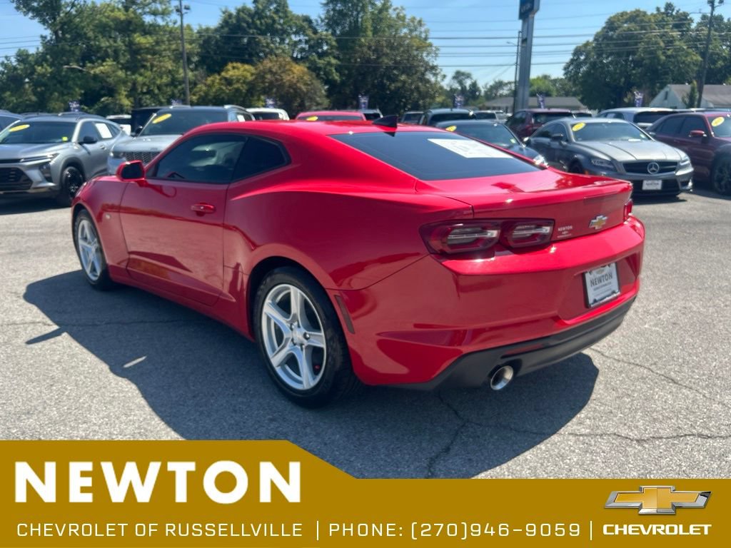Used 2020 Chevrolet Camaro LT RWD image 28