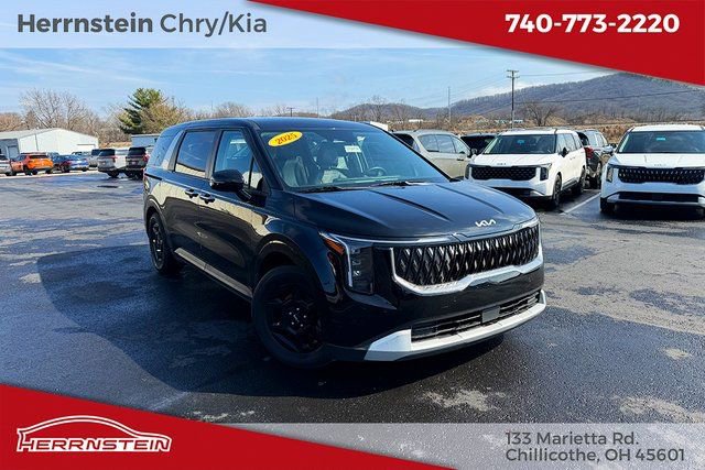 Used 2025 Kia Carnival