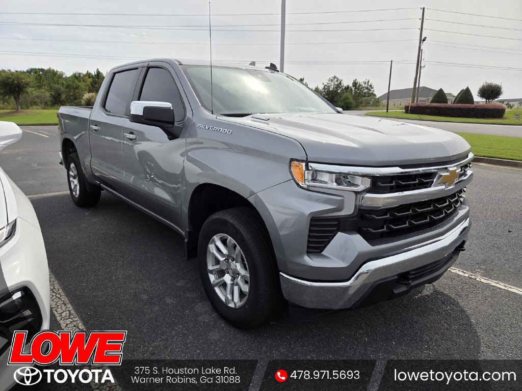 Used 2024 Chevrolet Silverado 1500 LT