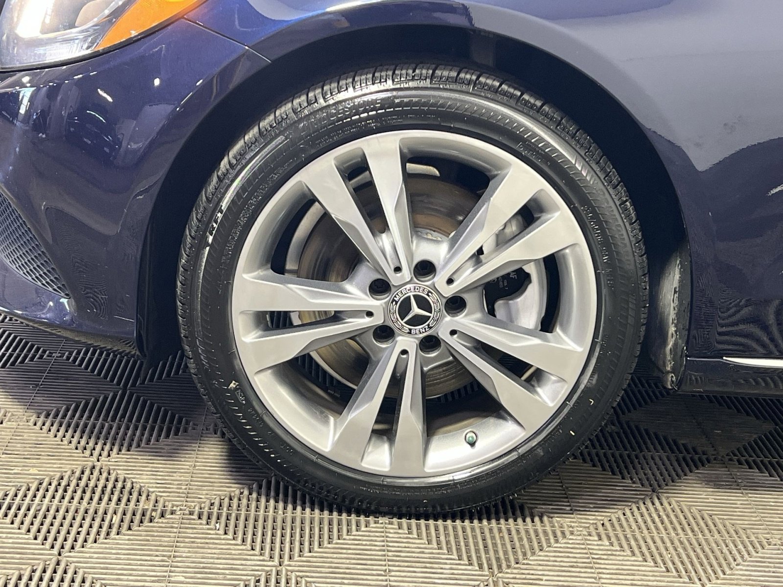 Used 2018 Mercedes-Benz C 300 4MATIC Sedan w/ Premium Package image 12