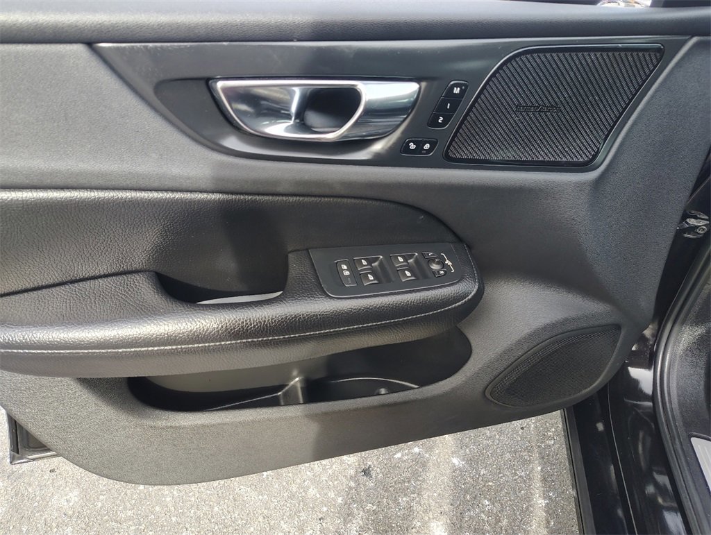 Certified 2022 Volvo S60 B5 Inscription image 8