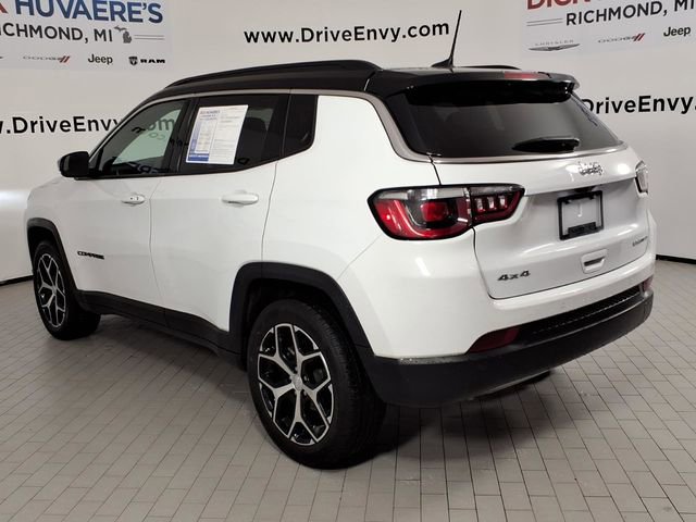 Used 2024 Jeep Compass Limited image 6