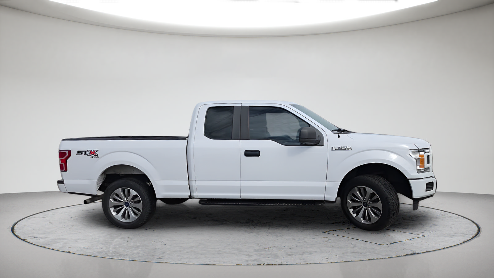 Used 2018 Ford F150 XL w/ Equipment Group 101A Mid AWD/4WD image 5
