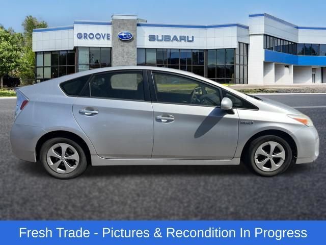 Used 2012 Toyota Prius Two FWD image 7
