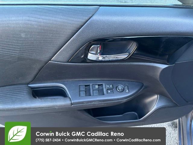 Used 2017 Honda Accord LX image 11