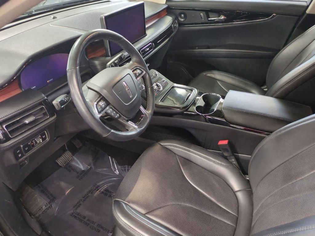 Certified 2023 Lincoln Nautilus Reserve w/ Equipment Group 201A image 11