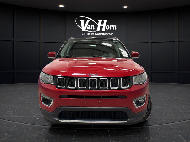 Used 2018 Jeep Compass Limited w/ Navigation Group AWD/4WD image 2