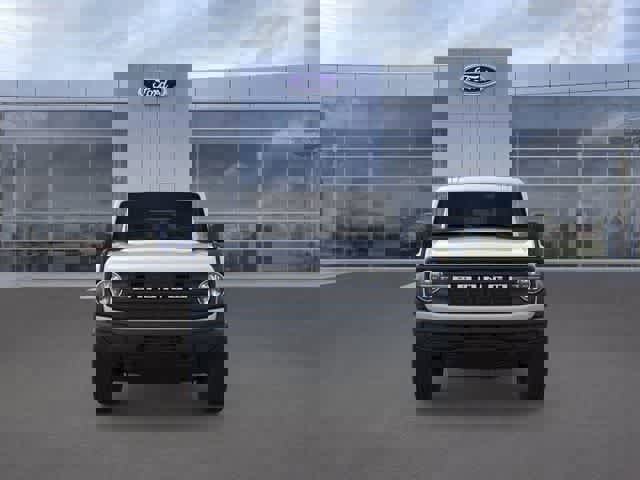 New 2025 Ford Bronco 4-Door image 6