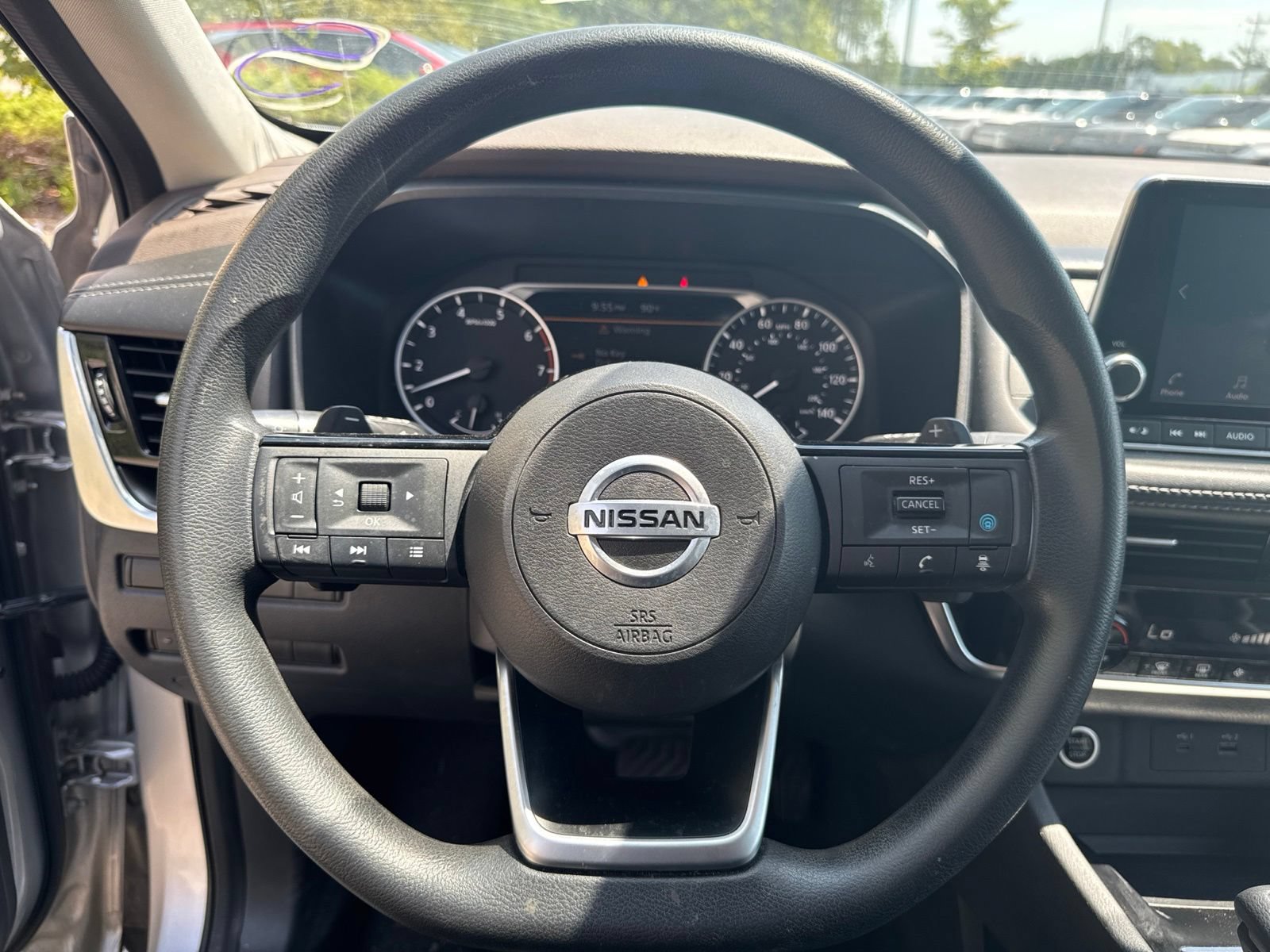 Used 2021 Nissan Rogue SV FWD image 17