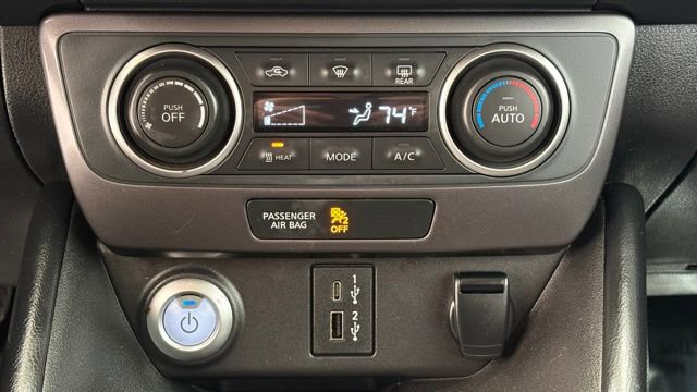 Used 2022 Nissan Leaf S image 37