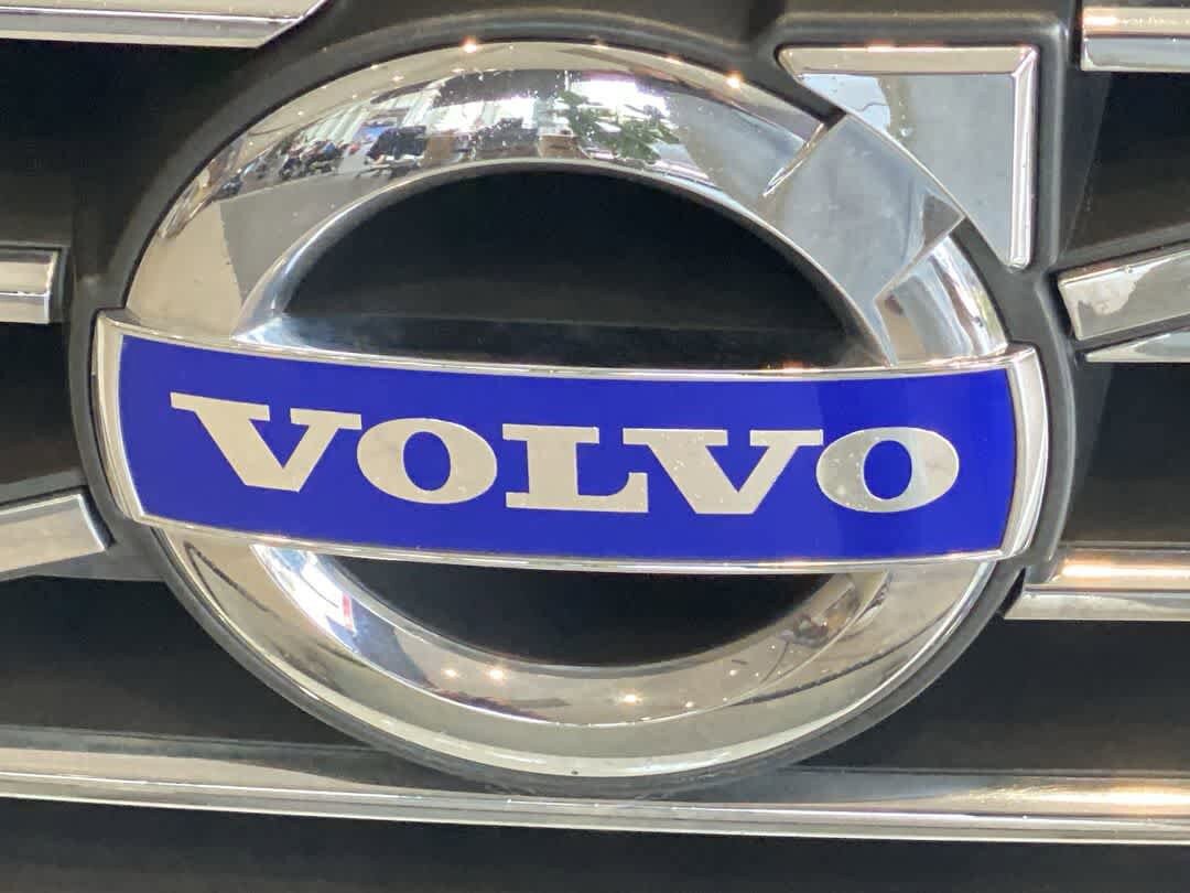 Used 2015 Volvo XC60 T6 AWD/4WD image 10