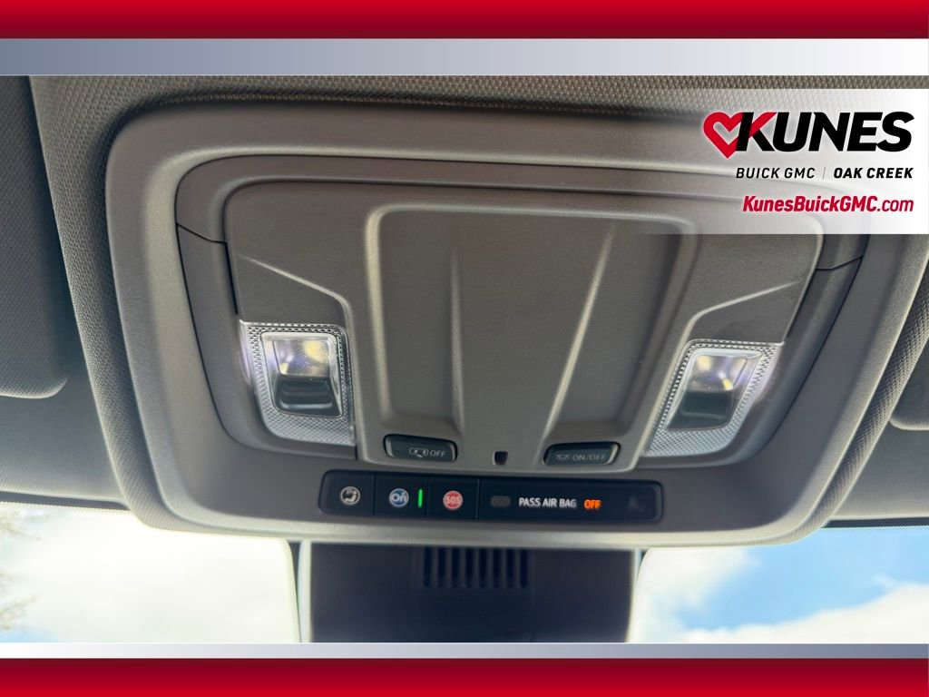 Used 2022 GMC Sierra 1500 Elevation w/ LPO, Elevation Black Package image 19