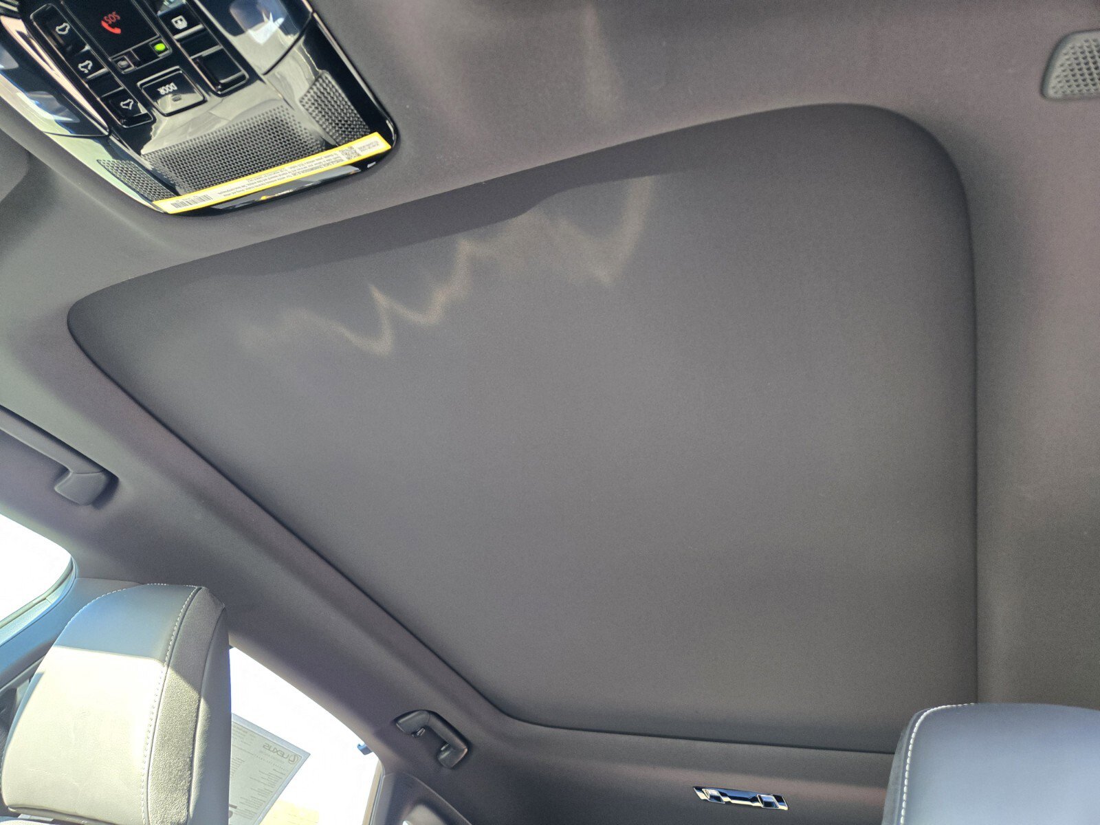 New 2026 Lexus RX 450h AWD image 6
