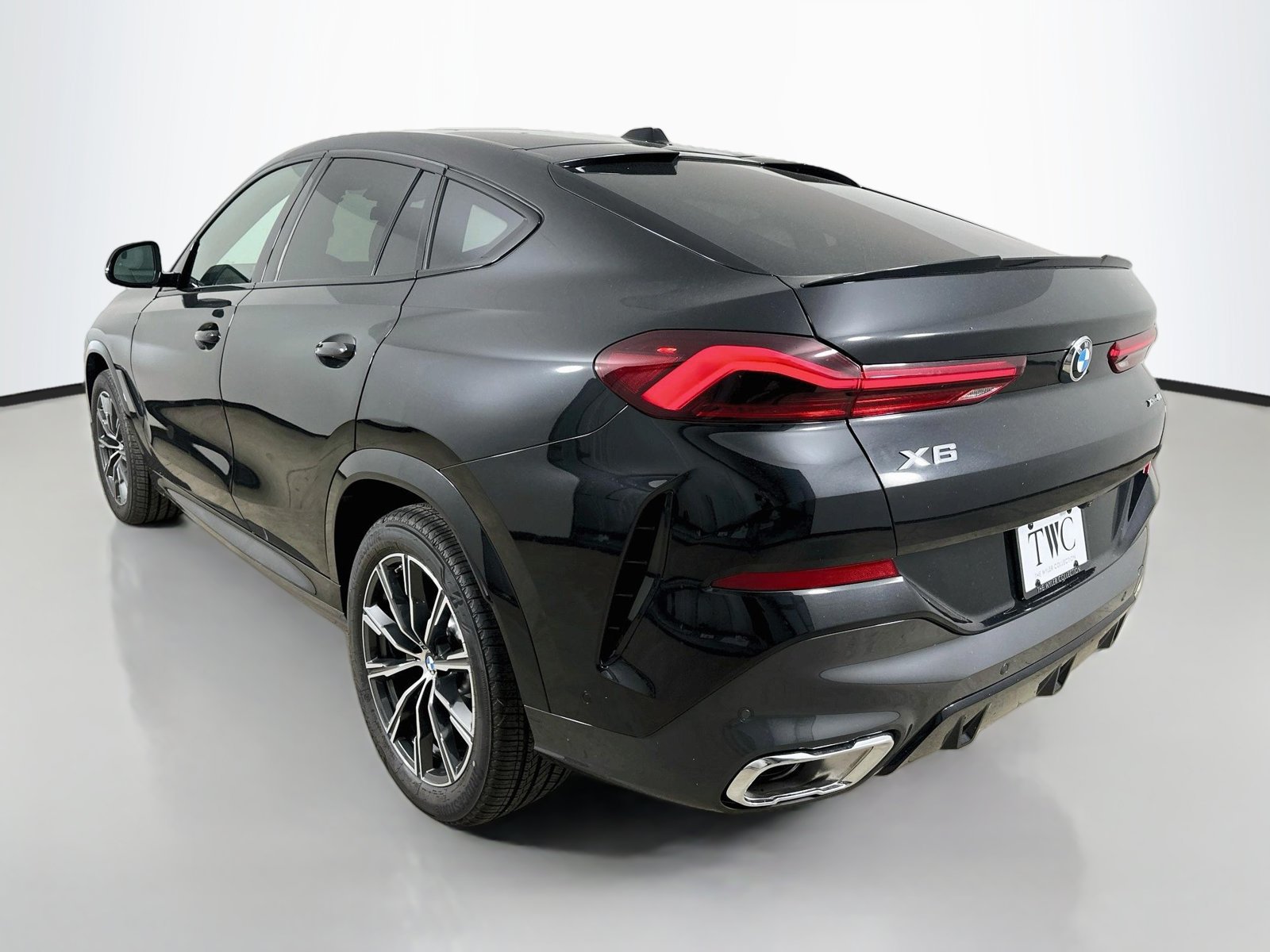 New 2027 BMW X6 xDrive40i AWD/4WD image 7