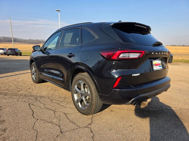 Used 2023 Ford Escape ST-Line image 28