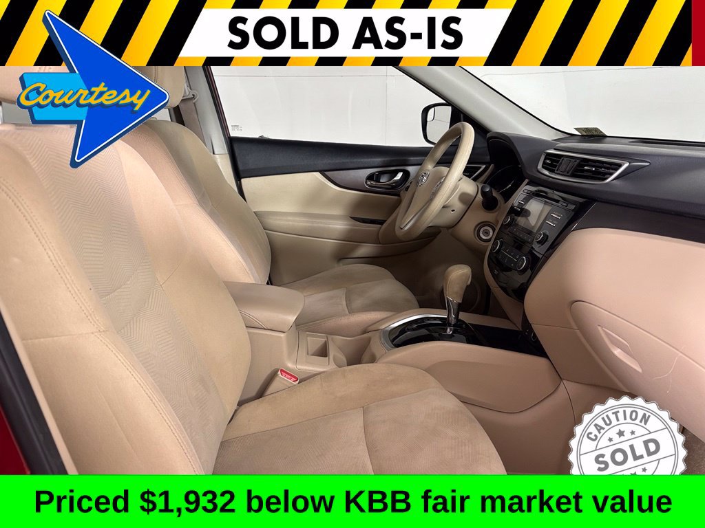 Used 2015 Nissan Rogue S FWD image 14