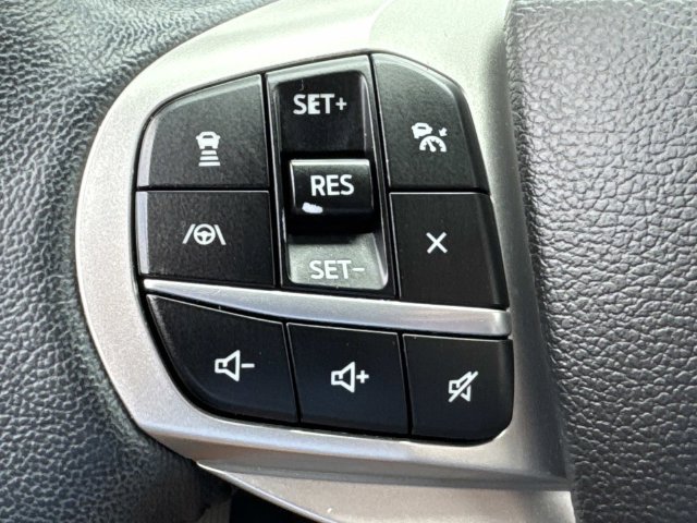 Used 2022 Ford Explorer XLT w/ Equipment Group 202A RWD image 29