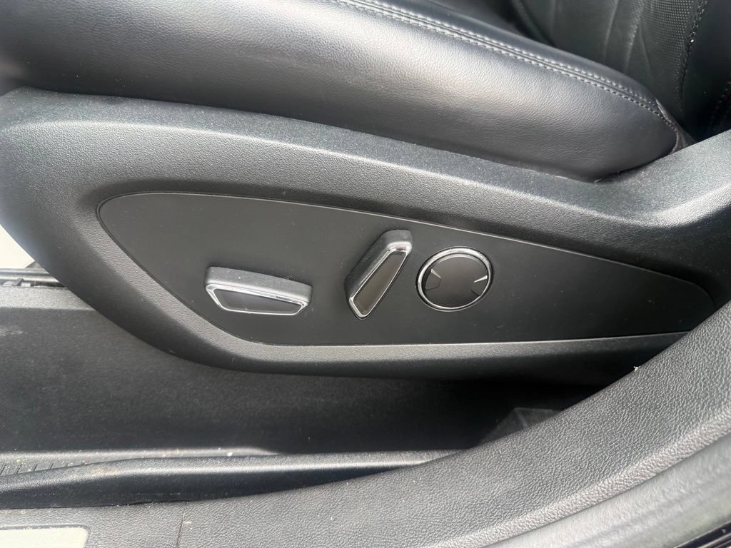 Used 2018 Lincoln MKX Reserve FWD image 14