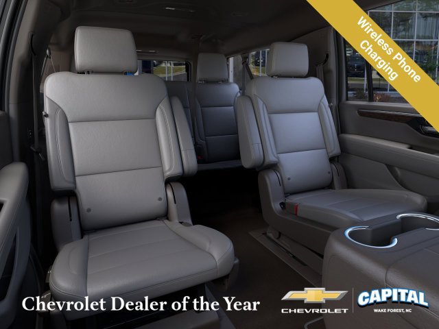 New 2026 Chevrolet Suburban LT w/ Comfort Package AWD/4WD image 18
