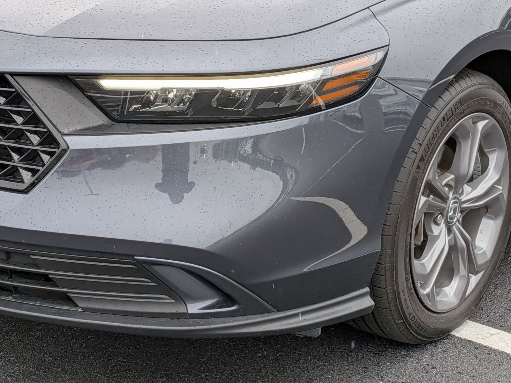 Used 2024 Honda Accord EX image 9