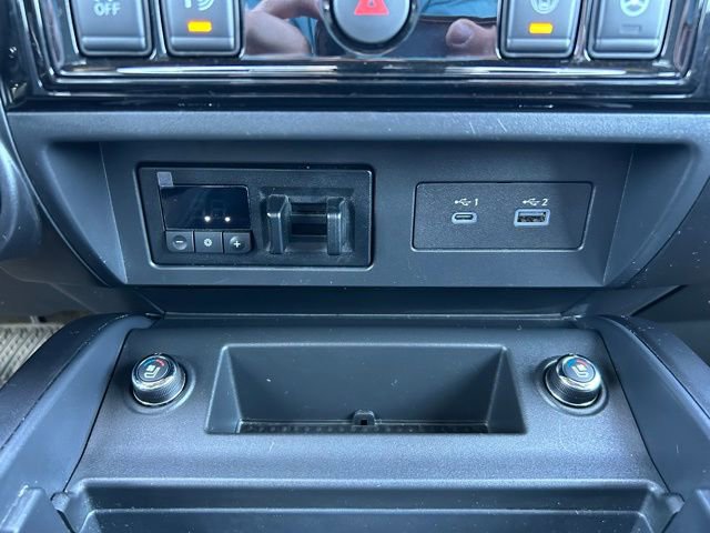 Used 2021 Nissan Titan PRO-4X w/ Pro-4x Convenience Package AWD/4WD image 21
