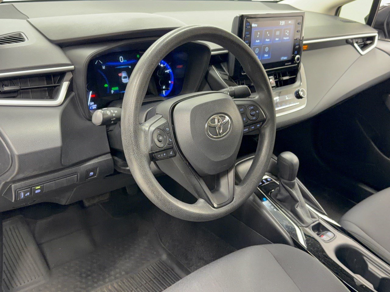 Used 2022 Toyota Corolla LE FWD image 4