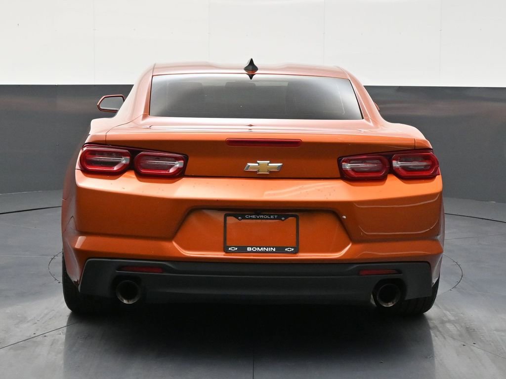 Used 2024 Chevrolet Camaro LT image 4