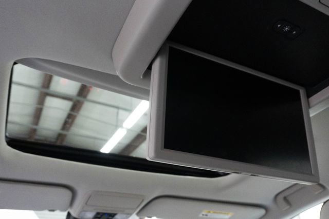 Certified 2025 Honda Odyssey Touring image 4