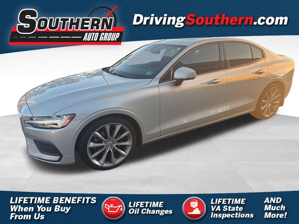 Used 2019 Volvo S60 T5 Momentum w/ Multimedia Package image 1