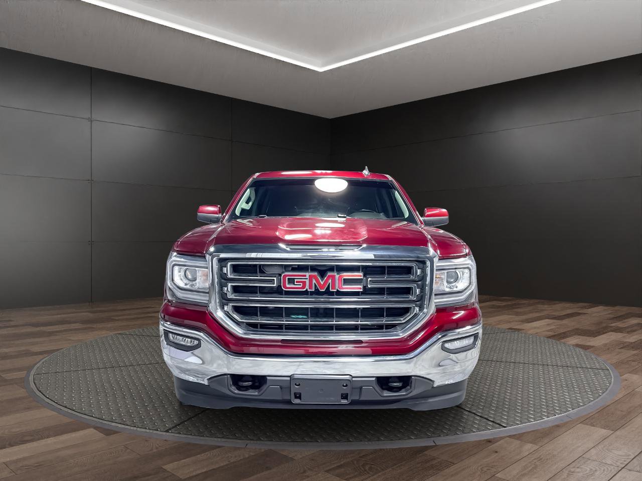 Used 2017 GMC Sierra 1500 SLE w/ SLE Value Package image 3