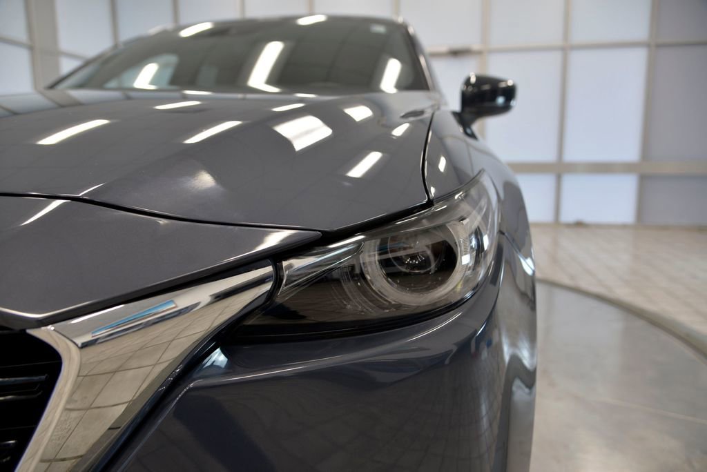 Used 2022 MAZDA CX-9 Carbon Edition image 11