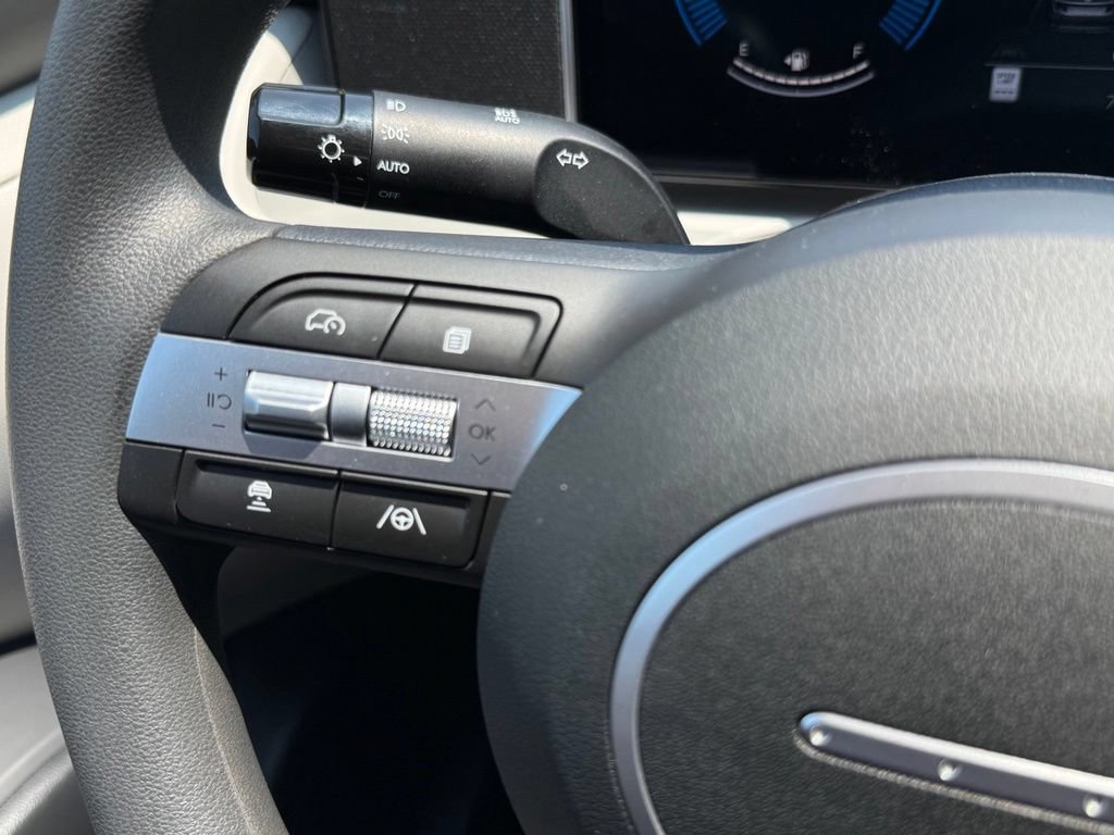 Used 2026 Hyundai Tucson SE AWD/4WD image 44