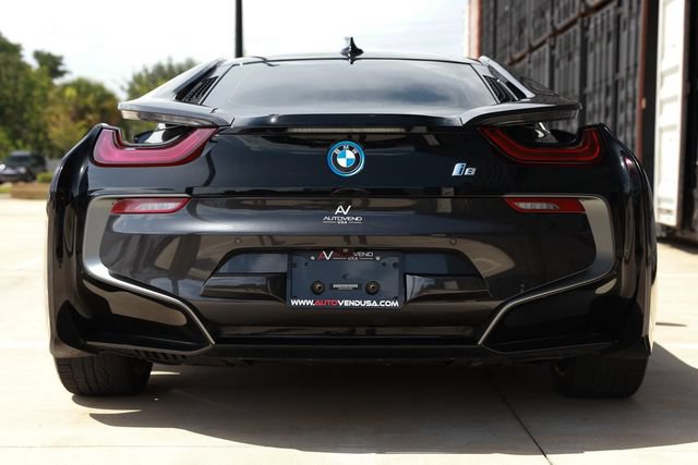 Used 2020 BMW i8 Coupe AWD/4WD image 10