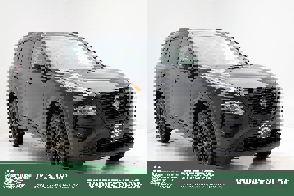 Used 2023 Nissan Rogue SV w/ SV Premium Package image 1