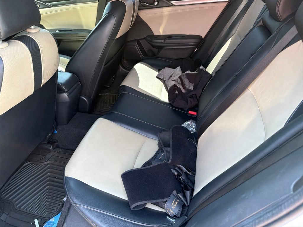Used 2018 Honda Civic EX-L image 9